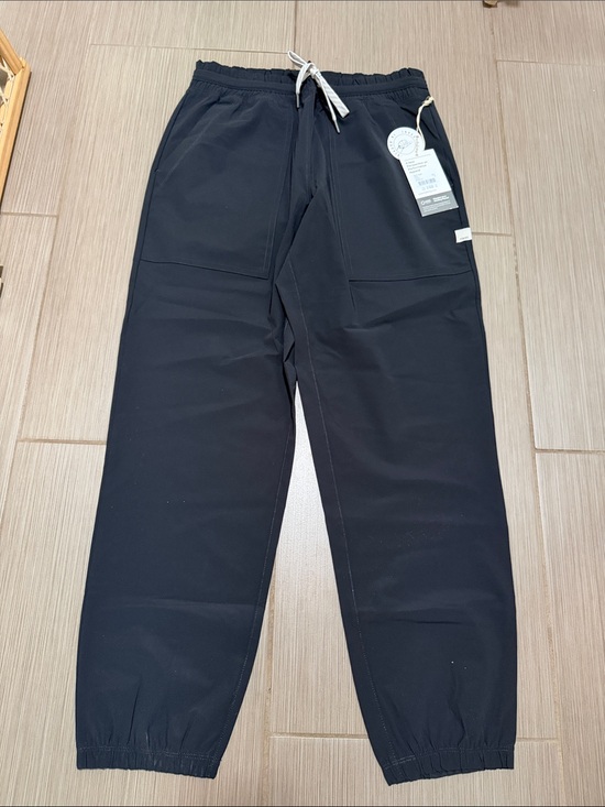 Vuori Pants - Vuori Black Miles Jogger - Women's